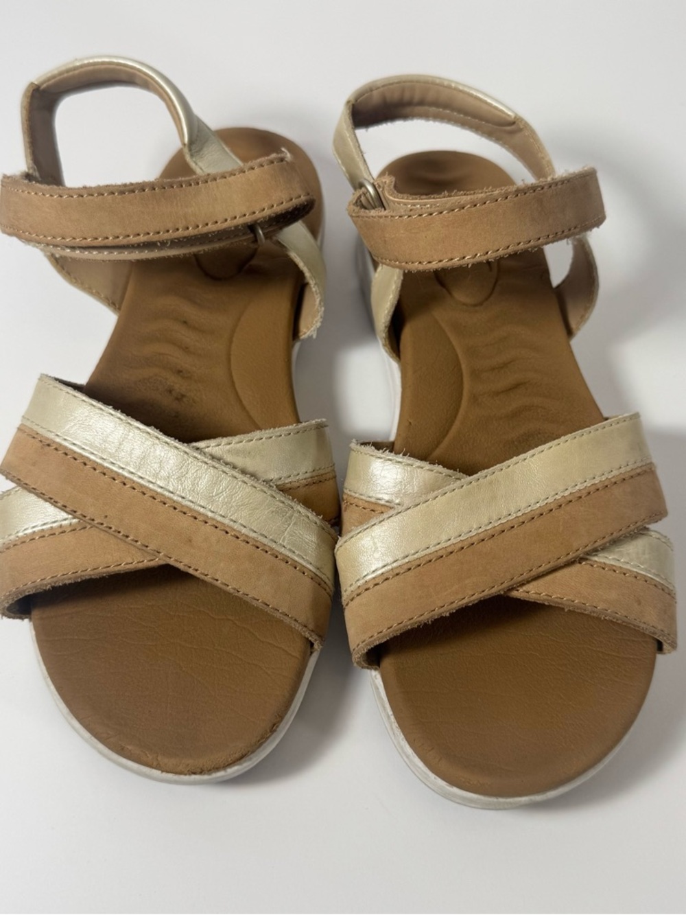 Sperry Girls Gold Leather Strappy Sandals Size 2M - Picture 4 of 4